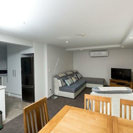 239 On Lincoln Motel Christchurch Buitenkant foto