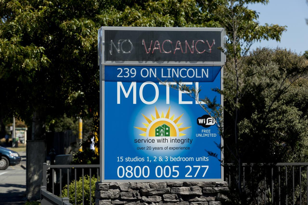 239 On Lincoln Motel Christchurch Buitenkant foto