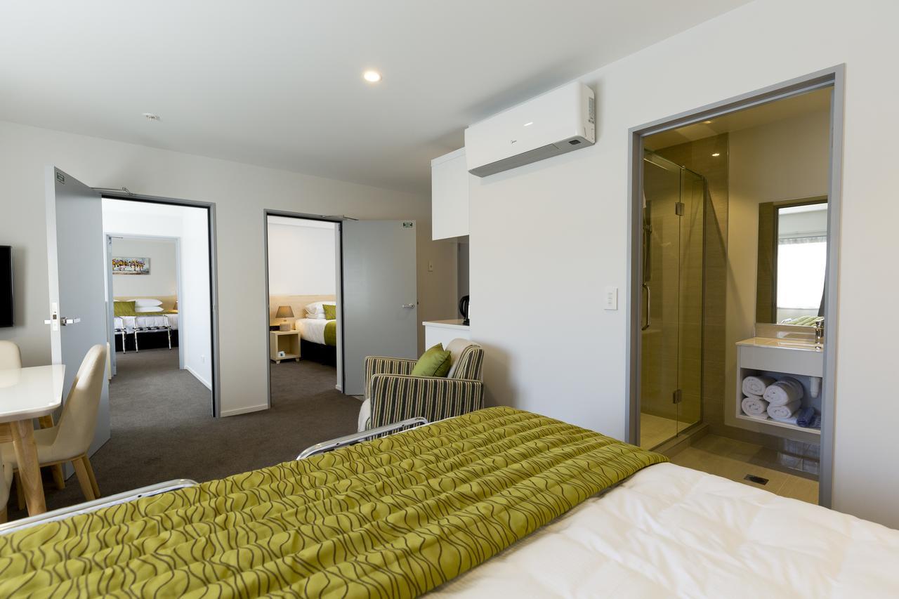 239 On Lincoln Motel Christchurch Buitenkant foto