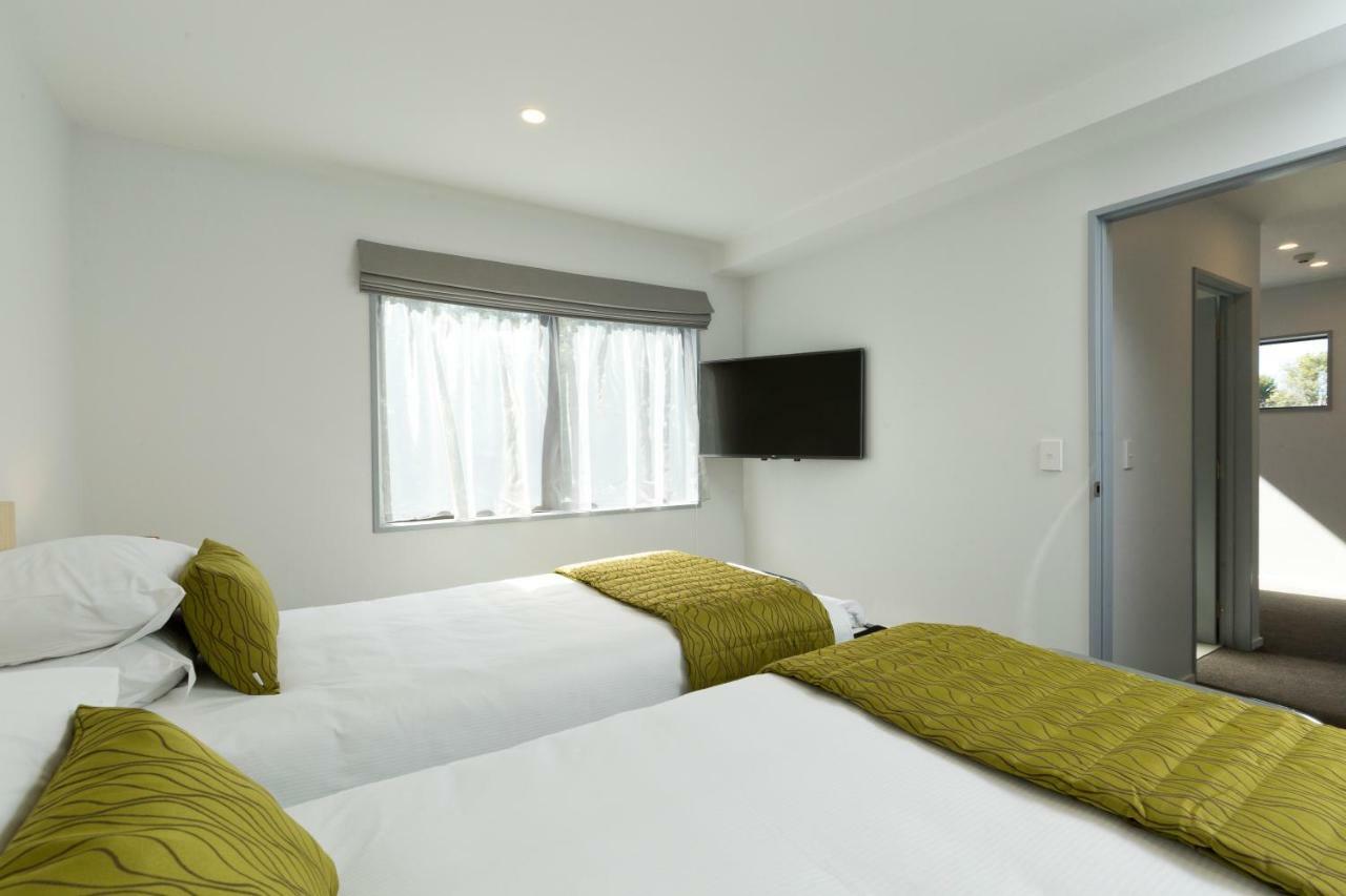 239 On Lincoln Motel Christchurch Buitenkant foto